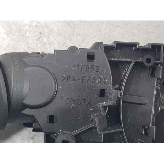 Mando Luces para Toyota Auris