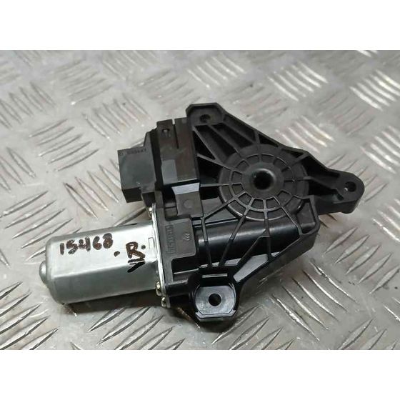 Motor Elevalunas Trasero Izquierdo para Mercedes-Benz Clase B (W246)