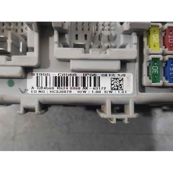 Caja Reles / Fusibles para Hyundai I20 Active
