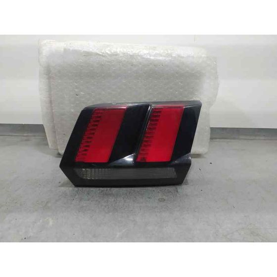 Piloto Trasero Derecho para Peugeot 3008