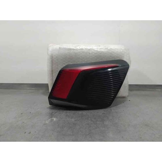 Piloto Trasero Derecho para Peugeot 3008