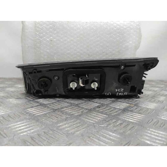 Piloto Trasero Izquierdo para Peugeot 2008 (P1)