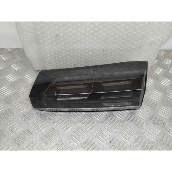 Piloto Trasero Derecho para Peugeot 2008 (P1)