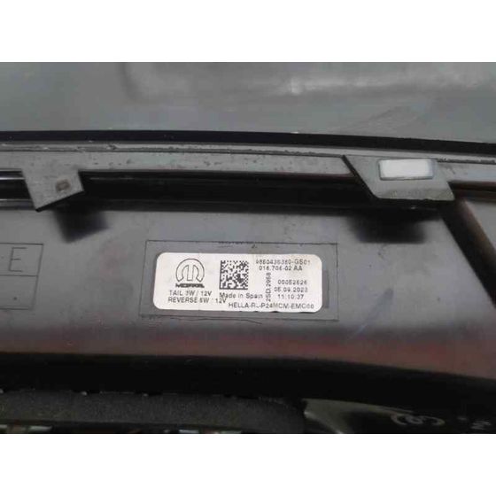 Piloto Trasero Derecho para Peugeot 2008 (P1)
