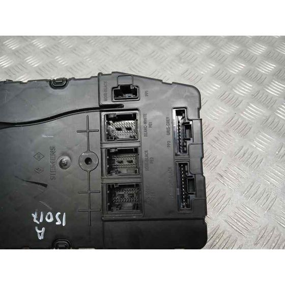 Caja Reles / Fusibles para Renault Scenic Ii
