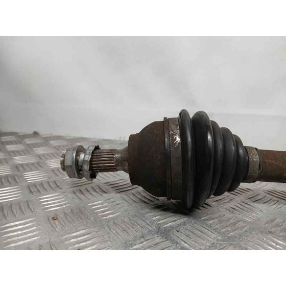Transmision Delantera Izquierda para Peugeot 3008