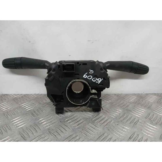 Mando Luces Y Limpia para Fiat Tipo Ii (356) Sedan