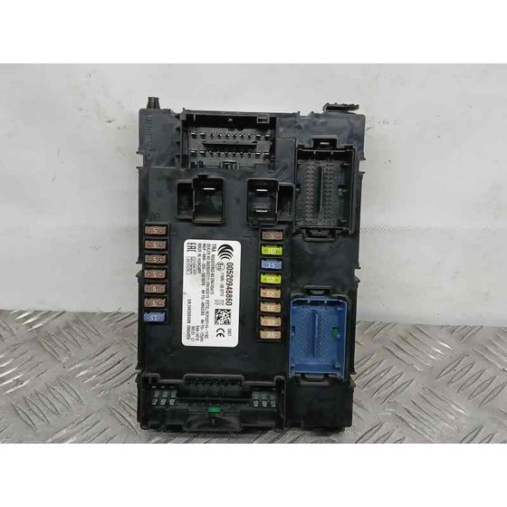 Caja Reles / Fusibles para Fiat Tipo Ii (356) Sedan