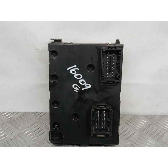 Caja Reles / Fusibles para Fiat Tipo Ii (356) Sedan