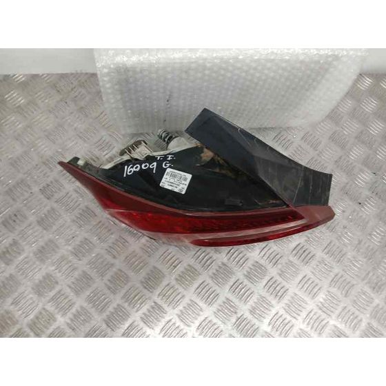 Piloto Trasero Izquierdo para Fiat Tipo Ii (356) Sedan