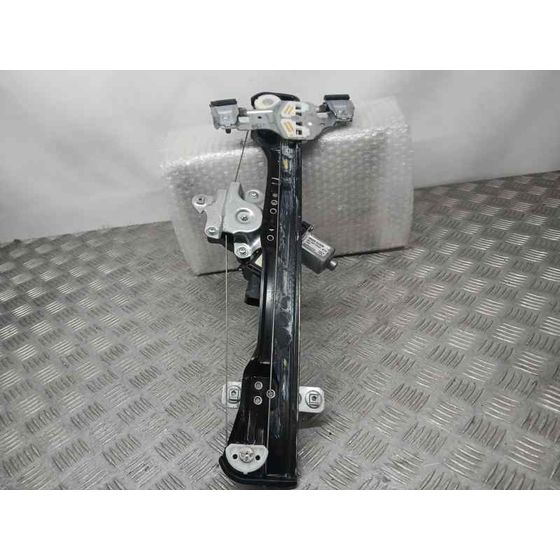 Elevalunas Delantero Izquierdo para Opel Mokka X