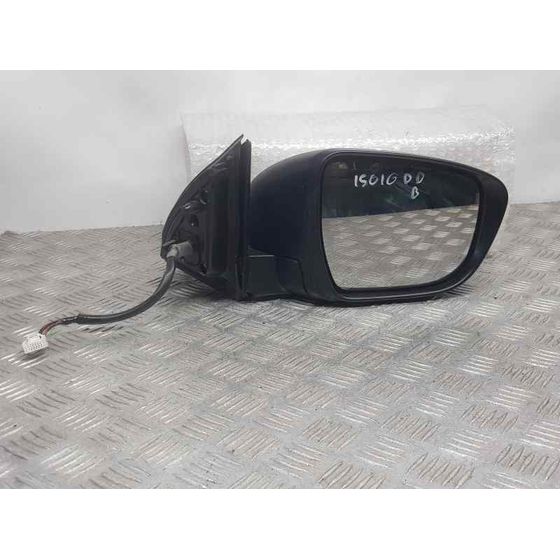 Retrovisor Derecho para Nissan Qashqai (J11)