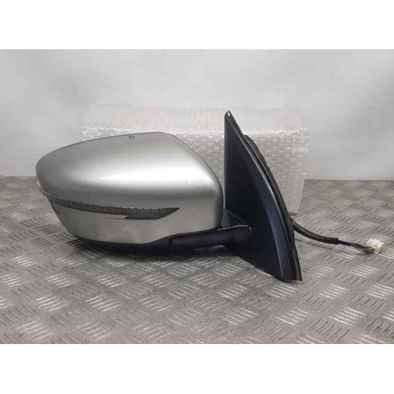 Retrovisor Derecho para Nissan Qashqai (J11)