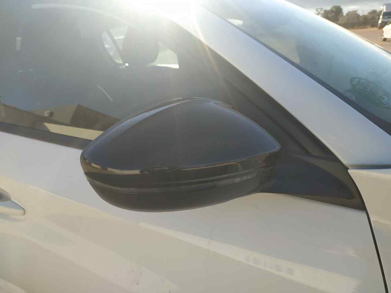 Retrovisor Derecho para Peugeot 208 (P2)