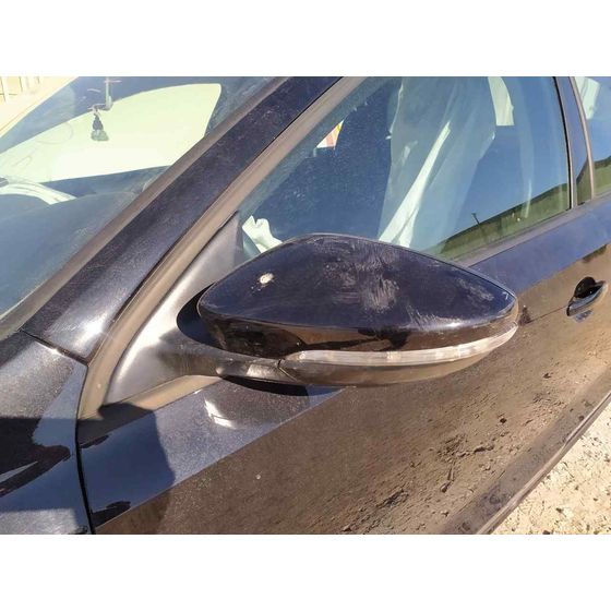 Retrovisor Izquierdo para Volkswagen Jetta (163)