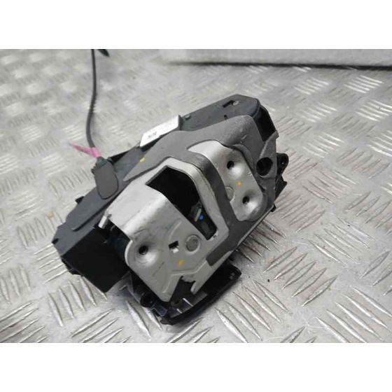 Cerradura Puerta Delantera Derecha para Ford Ecosport (Cr6)