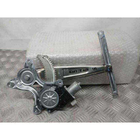 Elevalunas Trasero Derecho para Mitsubishi Space Star (A00)