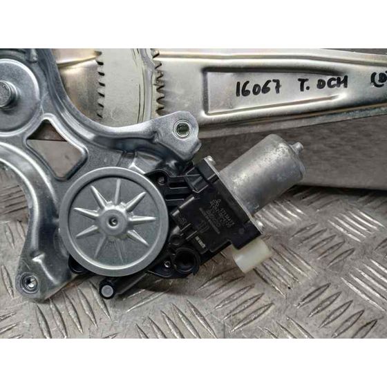 Elevalunas Trasero Derecho para Mitsubishi Space Star (A00)