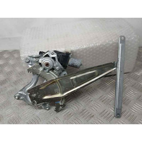Elevalunas Trasero Derecho para Mitsubishi Space Star (A00)