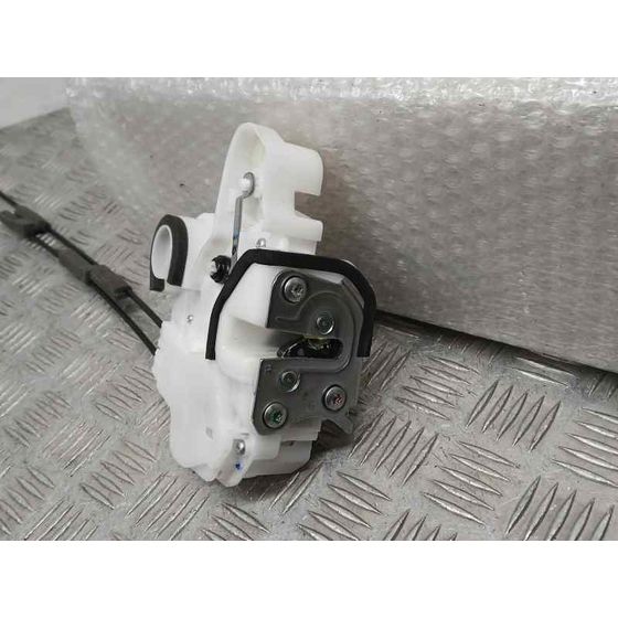 Cerradura Puerta Delantera Derecha para Mitsubishi Space Star (A00)