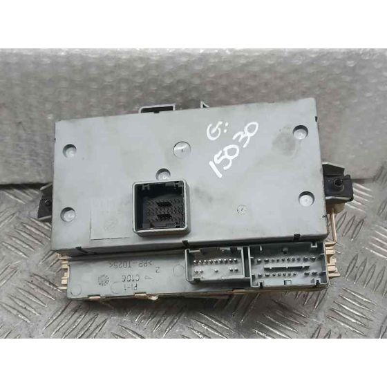 Caja Reles / Fusibles para Fiat Stilo (192)
