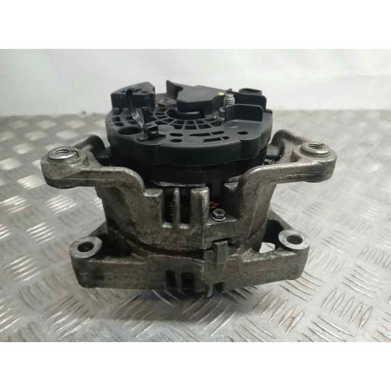 Alternador para Opel Corsa D