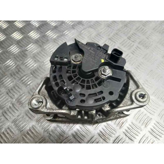 Alternador para Opel Corsa D