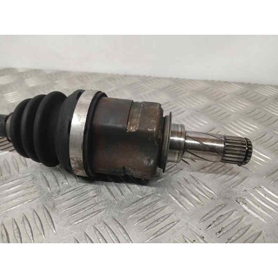 Transmision Delantera Izquierda para Opel Corsa D