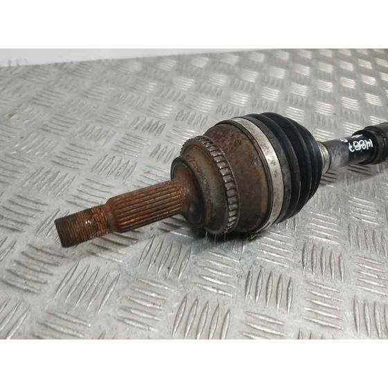 Transmision Delantera Izquierda para Toyota Corolla (E12)