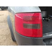 Piloto Trasero Izquierdo para Audi A6 Avant (4B5)