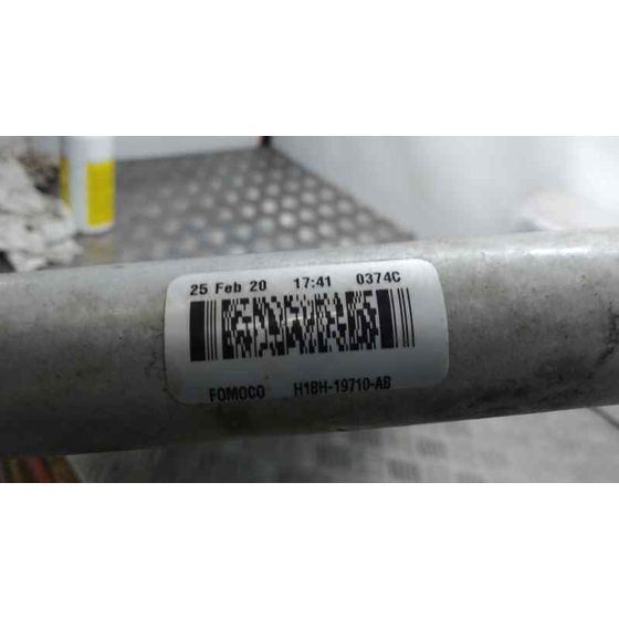 Condensador / Radiador Aire Acondicionado para Ford Fiesta (Ce1)