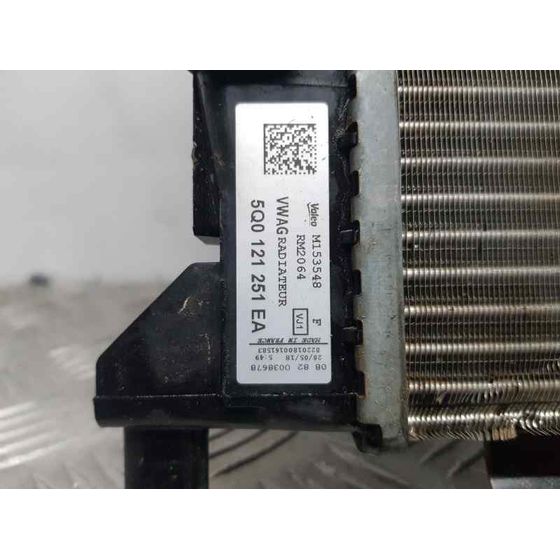 Radiador Agua para Seat Leon St (5F8)