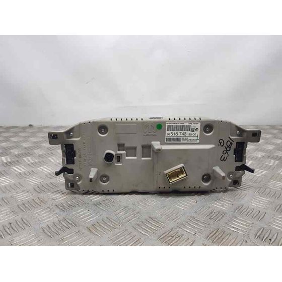 Cuadro Instrumentos para Peugeot 2008 (P1)