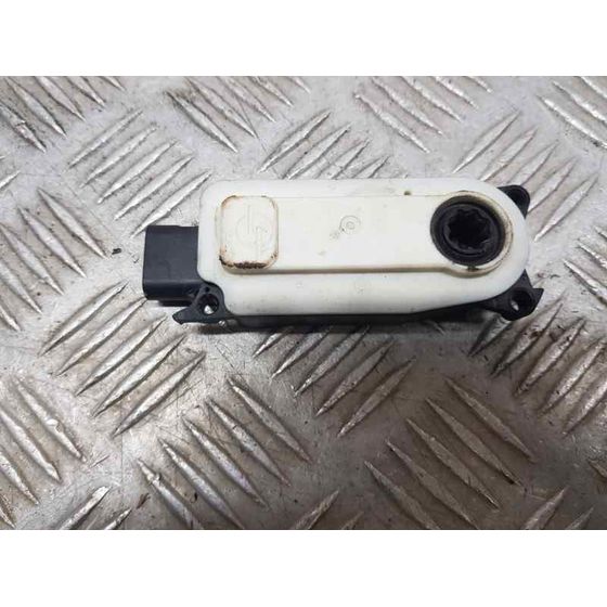 Motor Apertura Trampillas Climatizador para Peugeot 2008 (P1)
