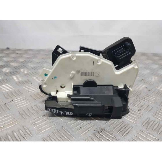 Cerradura Puerta Trasera Izquierda para Volkswagen Jetta (163)