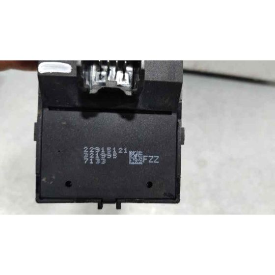 Mando Elevalunas Delantero Izquierdo para Opel Mokka X