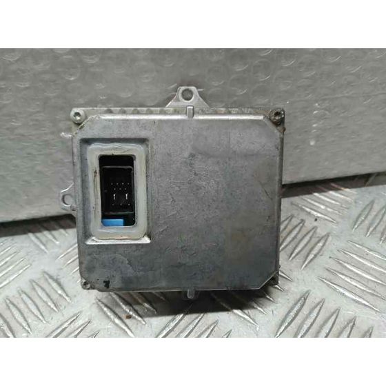 Centralita Faros Xenon para Mazda 6 Berlina (Gg)