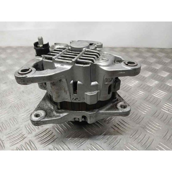 Alternador para Mazda 6 Berlina (Gg)