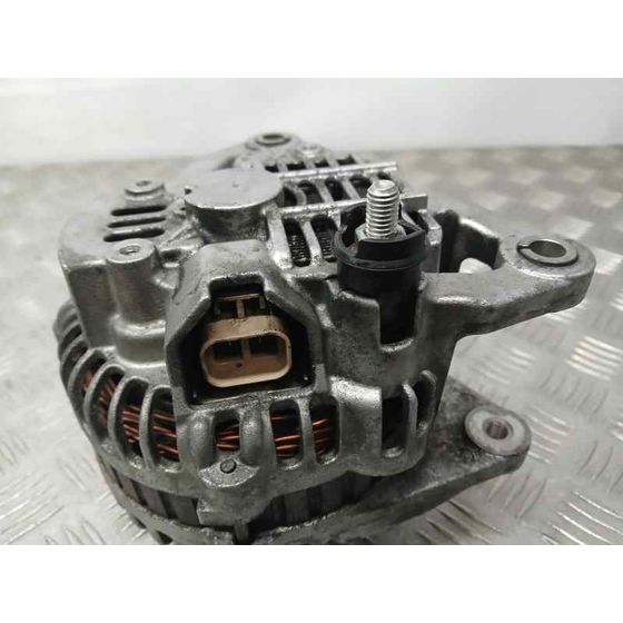 Alternador para Mazda 6 Berlina (Gg)