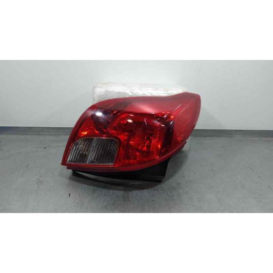 Piloto Trasero Izquierdo para Opel Mokka X