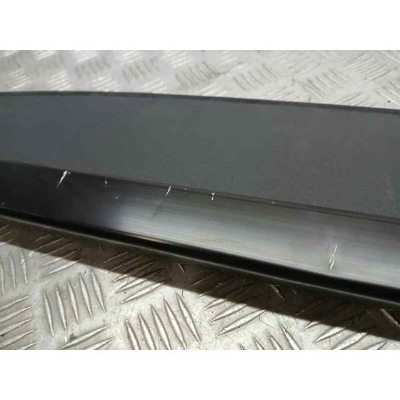 Bandeja Trasera para Toyota Rav4