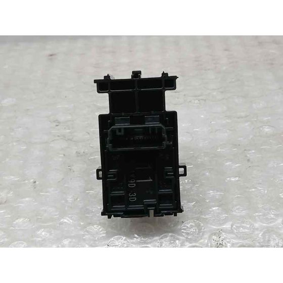 Mando Elevalunas Delantero Derecho para Toyota Corolla (E21)