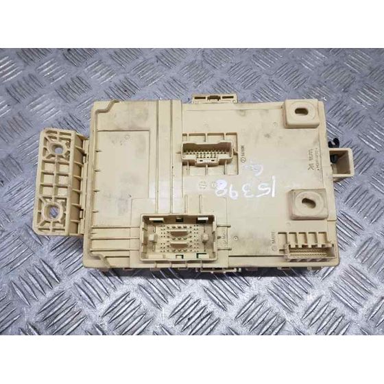 Caja Reles / Fusibles para Kia Cee'd