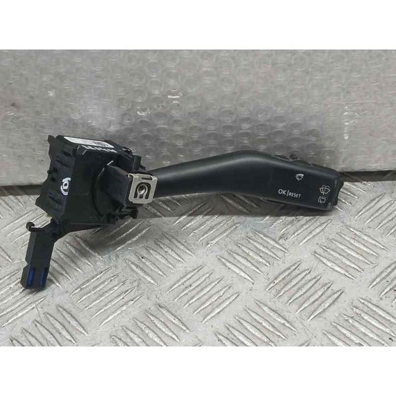 Mando Limpia para Seat Leon (1P1)