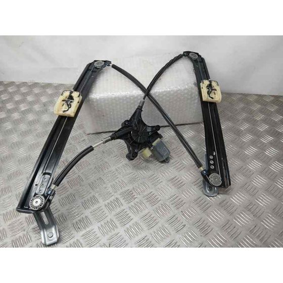 Elevalunas Delantero Izquierdo para Seat Ateca (Kh7)
