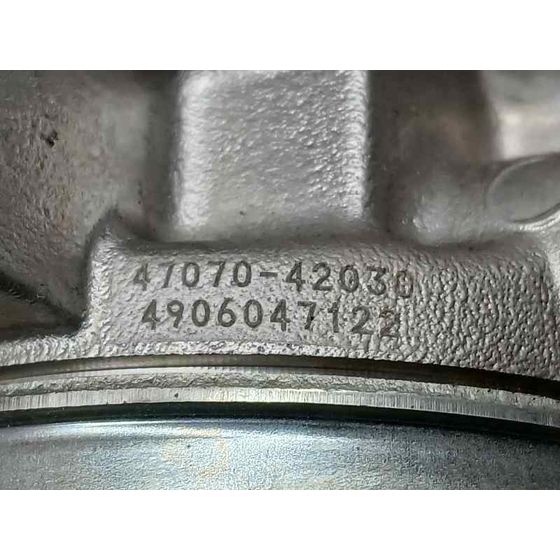 Depresor Freno / Bomba Vacio para Toyota Rav4