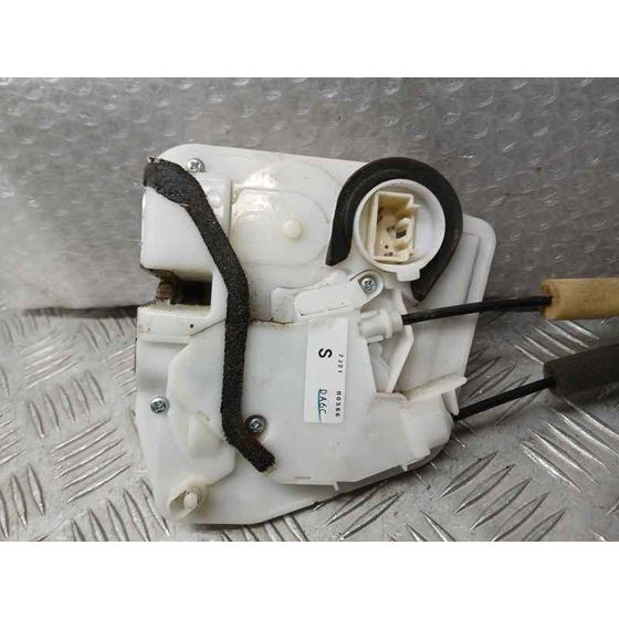 Cerradura Puerta Trasera Izquierda para Mazda 2 Lim. ()