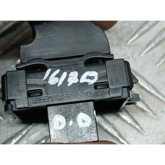 Mando Elevalunas Delantero Derecho para Renault Megane Iii Berlina 5 P