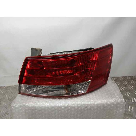 Piloto Trasero Derecho para Hyundai Sonata (Nf)