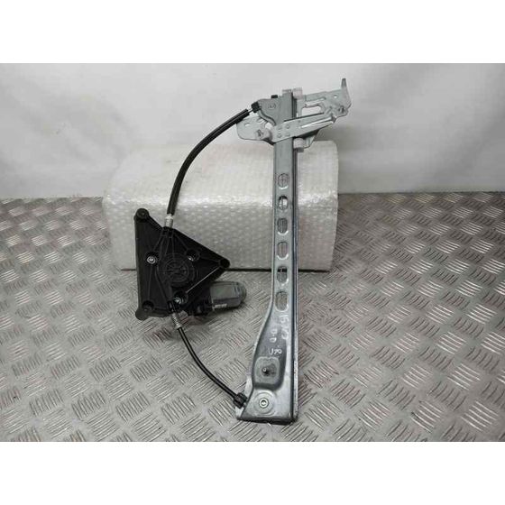 Elevalunas Delantero Derecho para Toyota Aygo